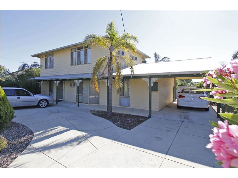 21 Greenslade Street, Hamilton Hill WA 6163