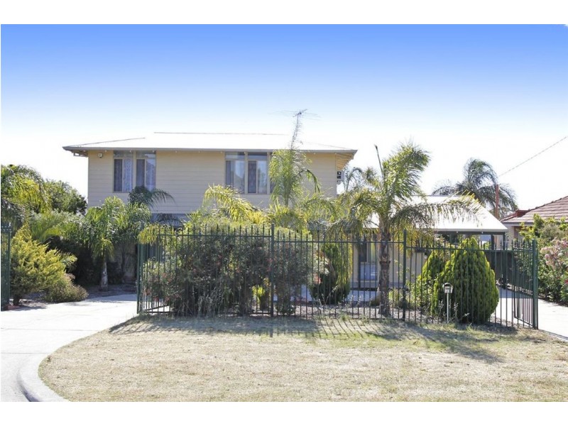 21 Greenslade Street, Hamilton Hill WA 6163