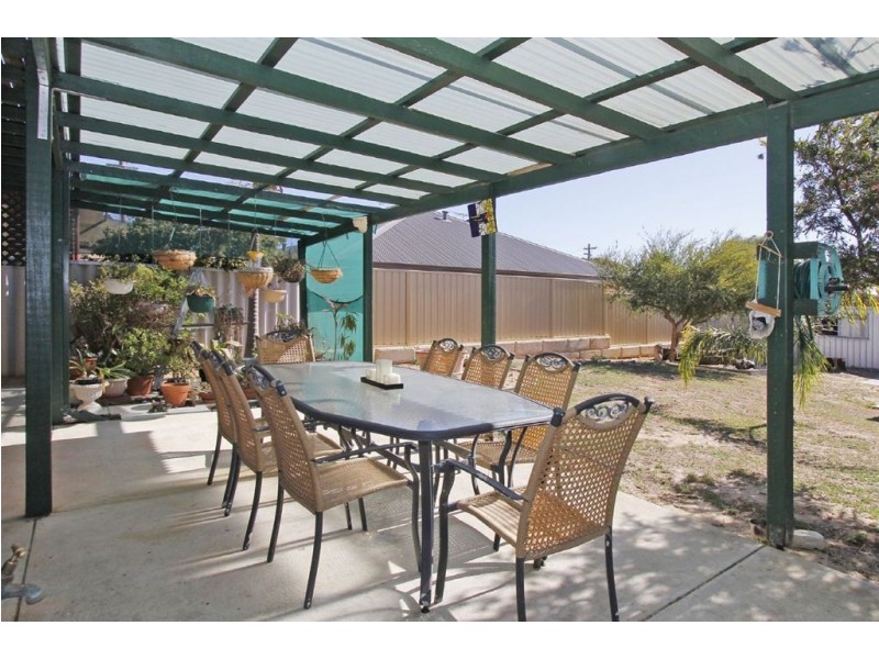 21 Greenslade Street, Hamilton Hill WA 6163