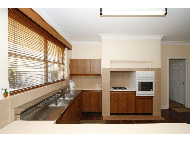 452 Rockingham Road, Munster WA 6166