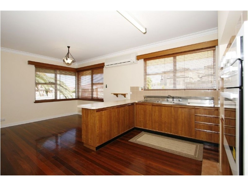 452 Rockingham Road, Munster WA 6166