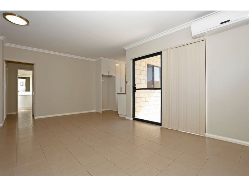 2/1 Storey Place, Yangebup WA 6164