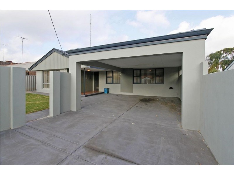 8 Shallow Street, Spearwood WA 6163