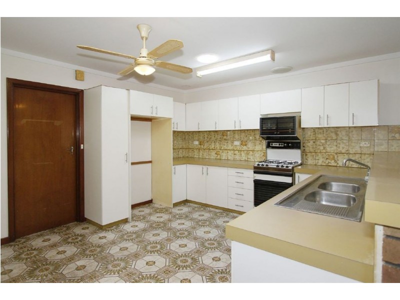 7 Kennon Court, Spearwood WA 6163