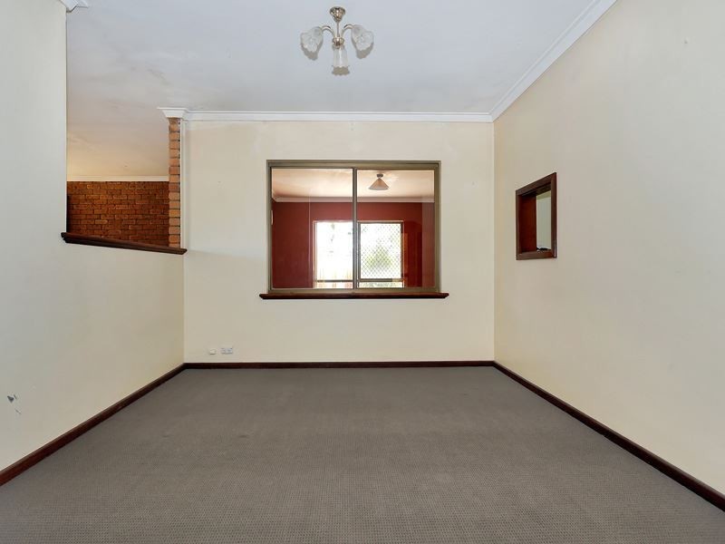 92 Collis Road, Wattleup WA 6166