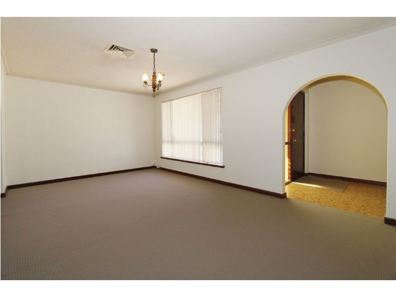 44 Etherington Street, Spearwood WA 6163