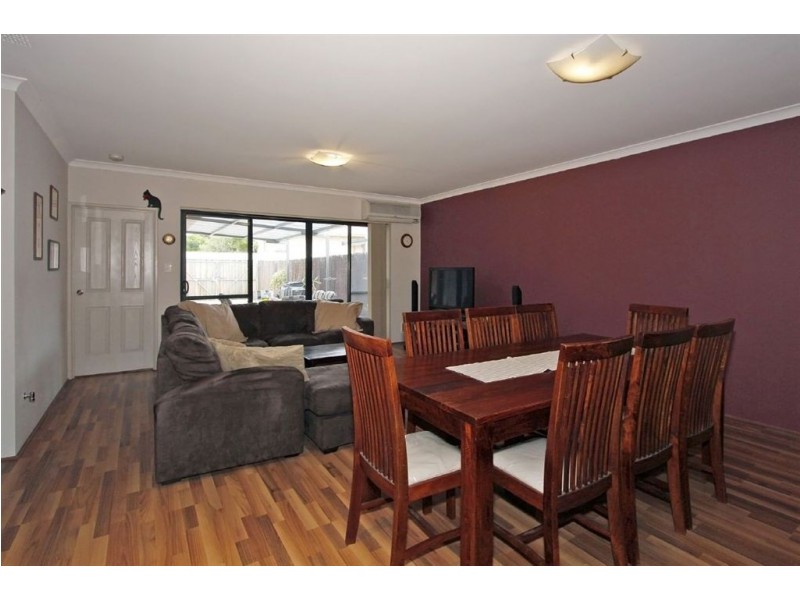 4/7 Dodd Street, Hamilton Hill WA 6163