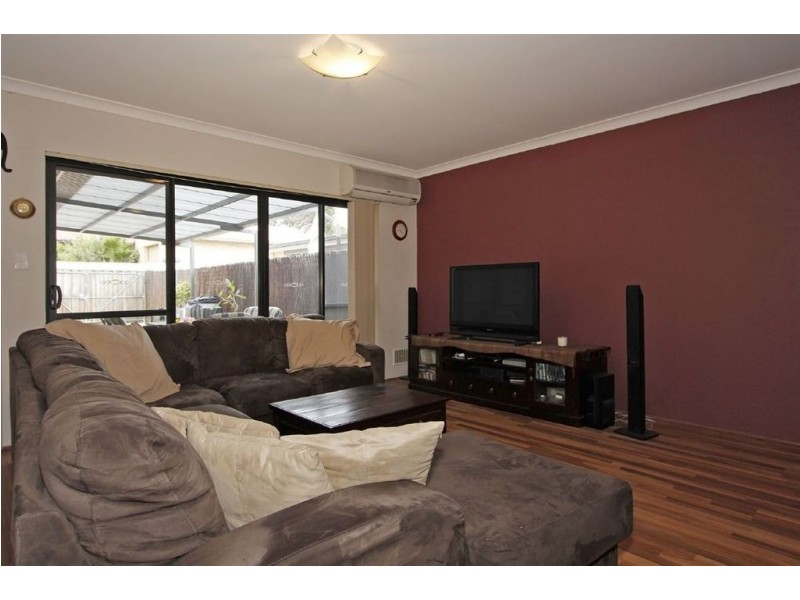 4/7 Dodd Street, Hamilton Hill WA 6163