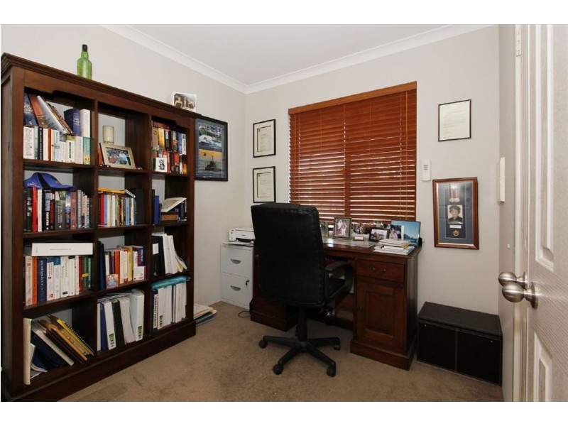 4/7 Dodd Street, Hamilton Hill WA 6163