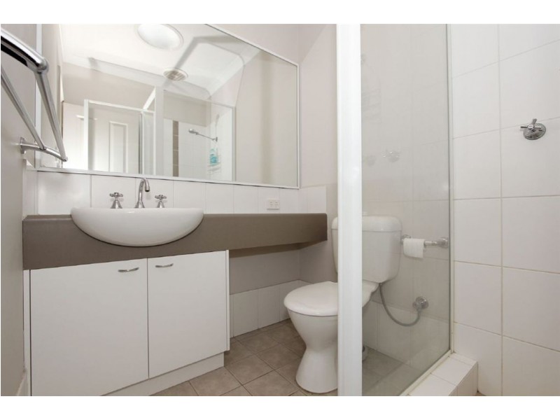 4/7 Dodd Street, Hamilton Hill WA 6163