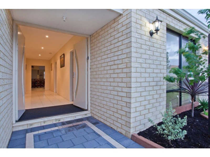 269 Lyon Road, Aubin Grove WA 6164