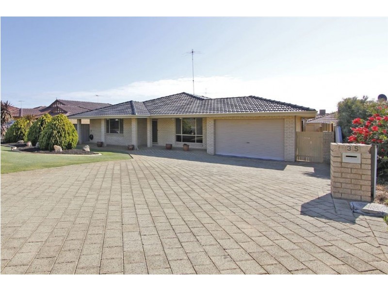 35 Blondell Drive, Munster WA 6166