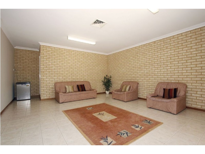 35 Blondell Drive, Munster WA 6166