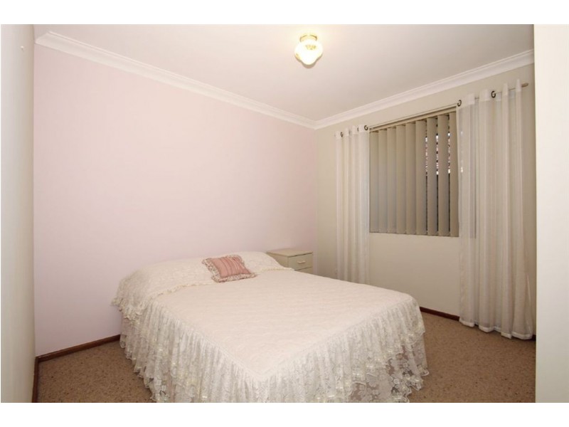 35 Blondell Drive, Munster WA 6166