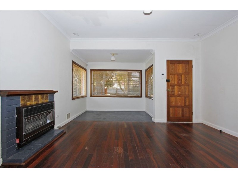 219 Healy Road, Hamilton Hill WA 6163