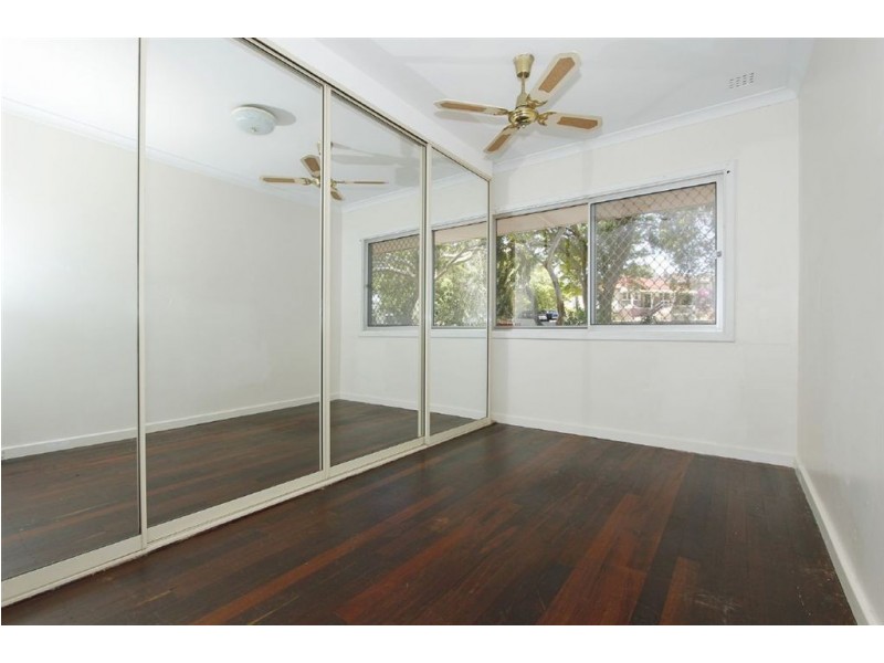 219 Healy Road, Hamilton Hill WA 6163