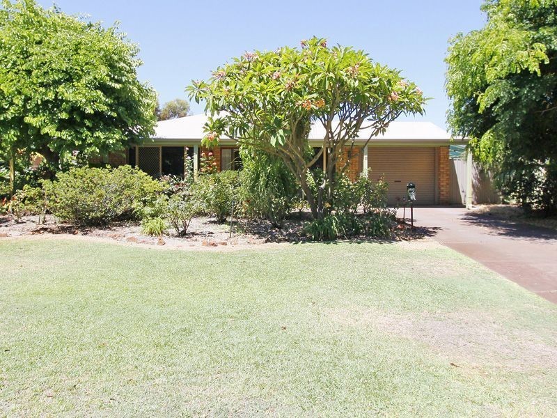 128 Aitken Drive, Winthrop WA 6150