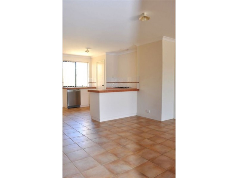 14/89 Forrest Road, Hamilton Hill WA 6163
