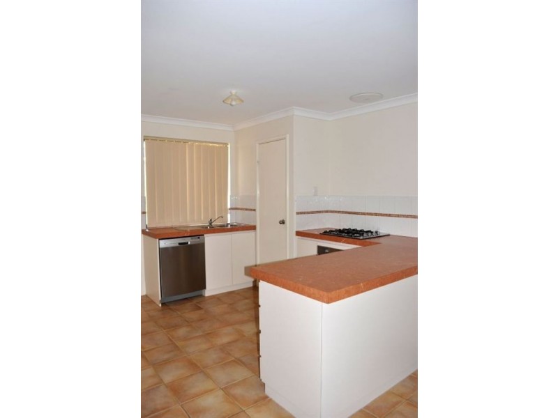 14/89 Forrest Road, Hamilton Hill WA 6163