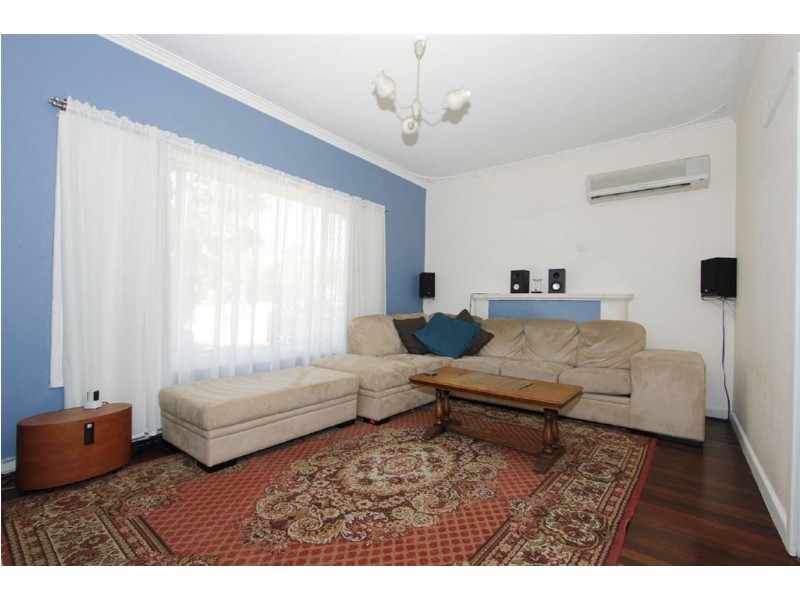 21 Joyce Street, Hamilton Hill WA 6163