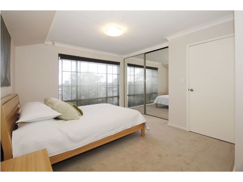 63 Quickly Crescent, Hamilton Hill WA 6163