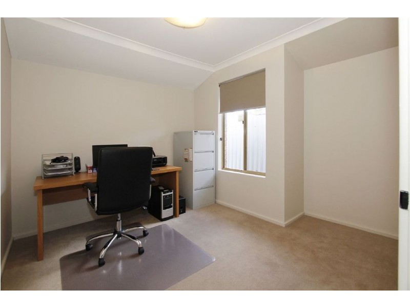 63 Quickly Crescent, Hamilton Hill WA 6163