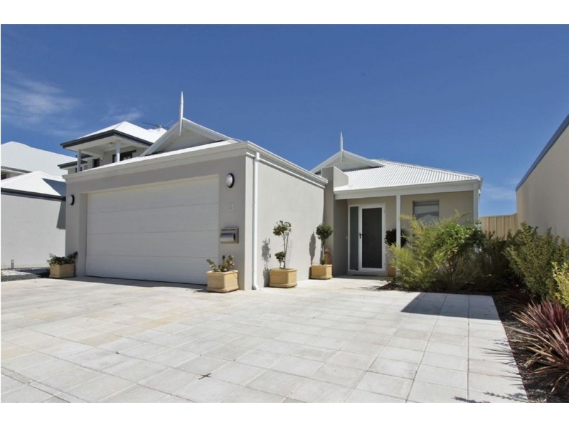 8 Francois Lane, Munster WA 6166