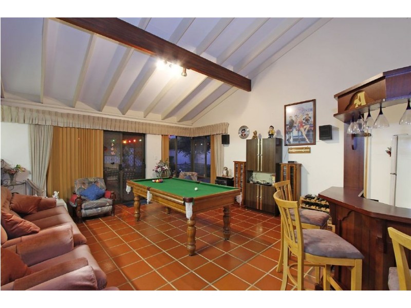 13 Winthrop Drive, Winthrop WA 6150