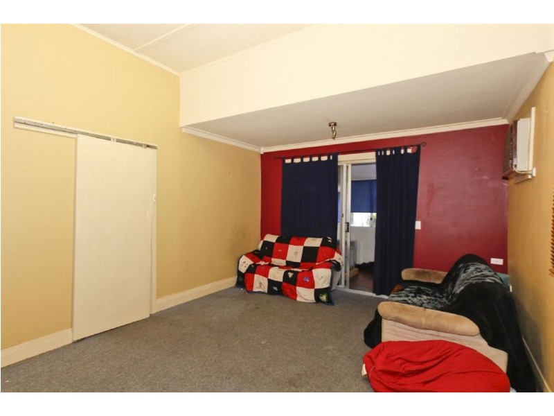 27 Armadale Road, Rivervale WA 6103