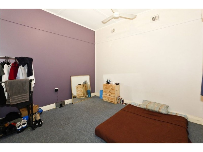 27 Armadale Road, Rivervale WA 6103