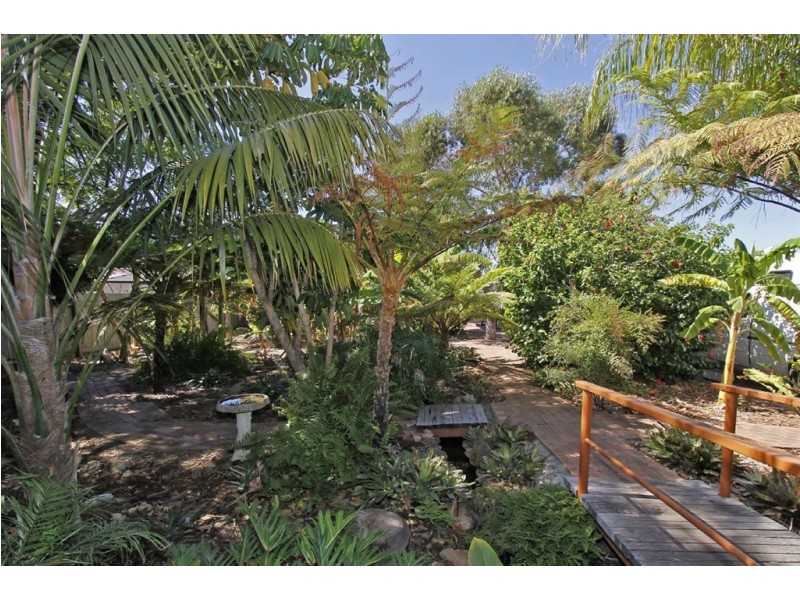 28 Ivermey Road, Hamilton Hill WA 6163