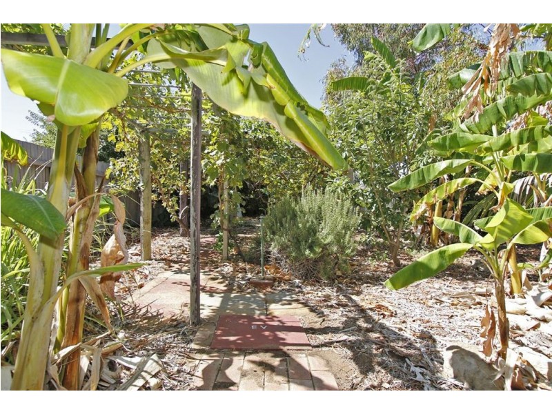 28 Ivermey Road, Hamilton Hill WA 6163