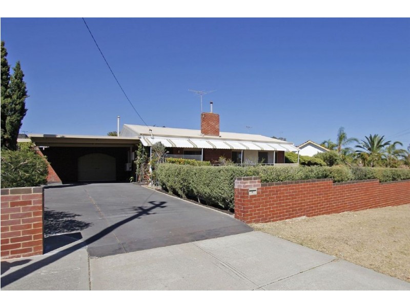 8 Lockett Street, Coolbellup WA 6163