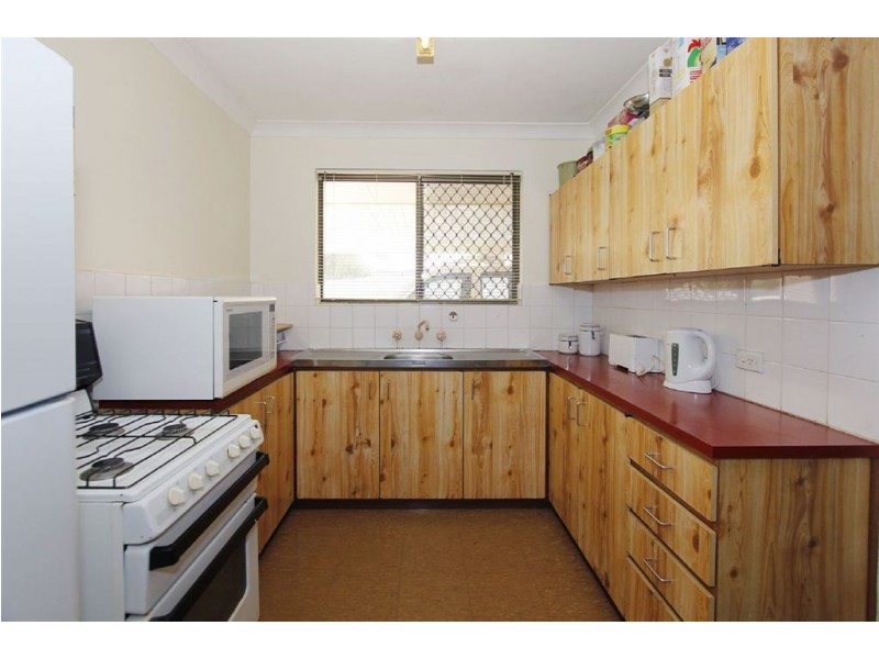 7 Helena Place, Hamilton Hill WA 6163