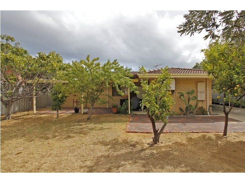 7 Helena Place, Hamilton Hill WA 6163