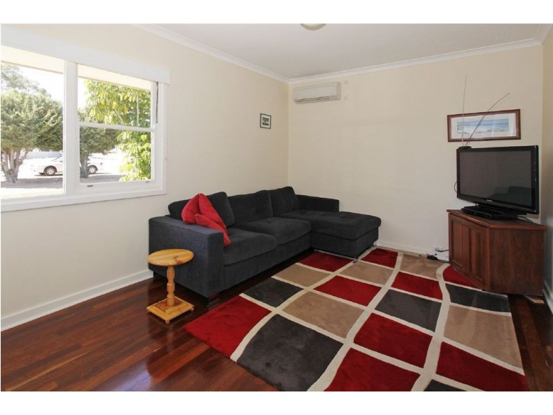 13 Coolbellup Avenue, Coolbellup WA 6163