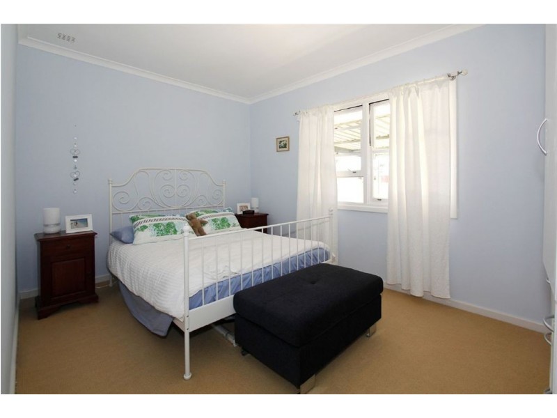 13 Coolbellup Avenue, Coolbellup WA 6163