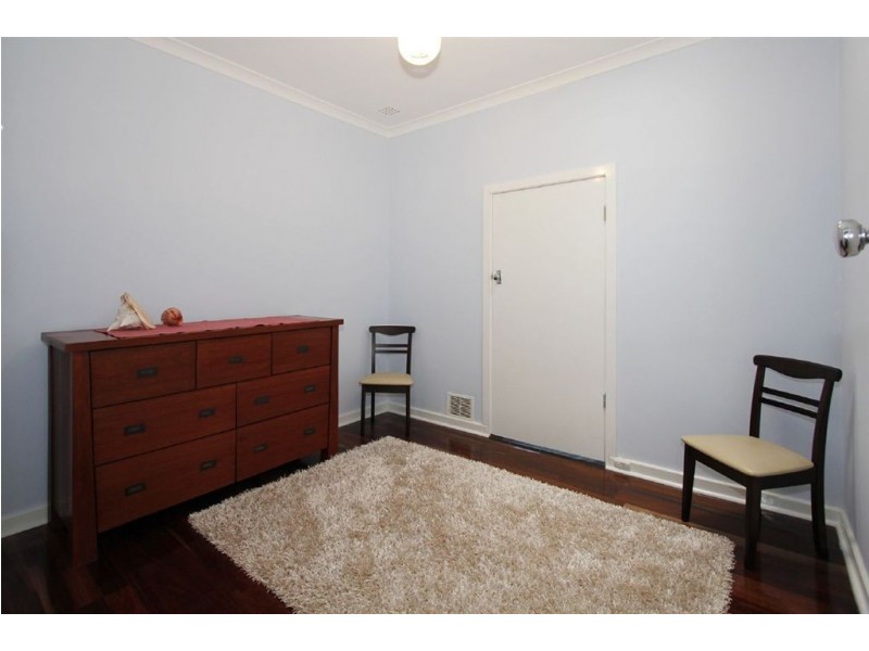 13 Coolbellup Avenue, Coolbellup WA 6163