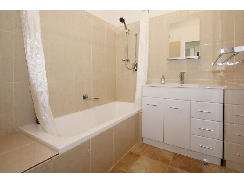 13 Coolbellup Avenue, Coolbellup WA 6163
