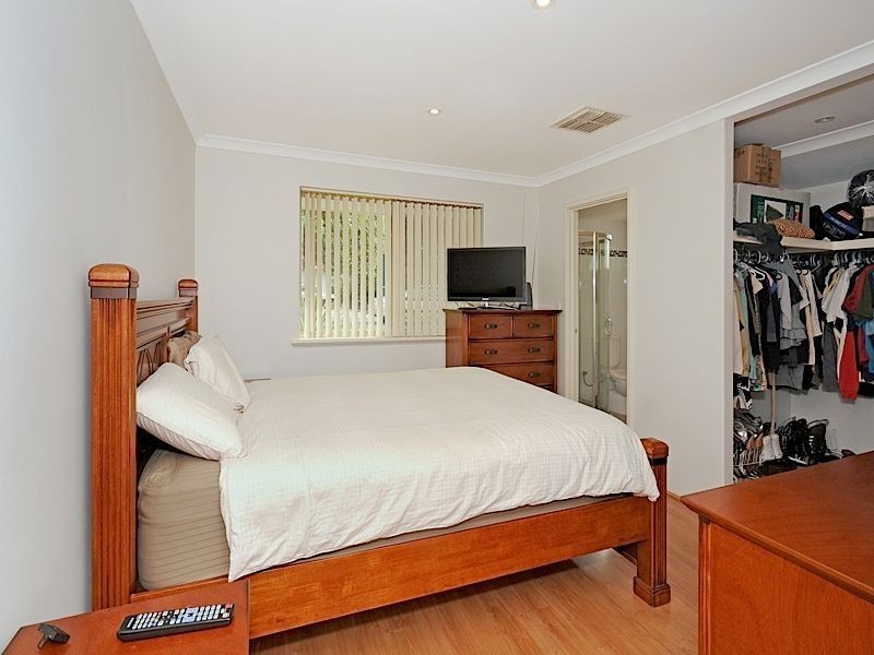 86 Reynolds Road, Mount Pleasant WA 6153