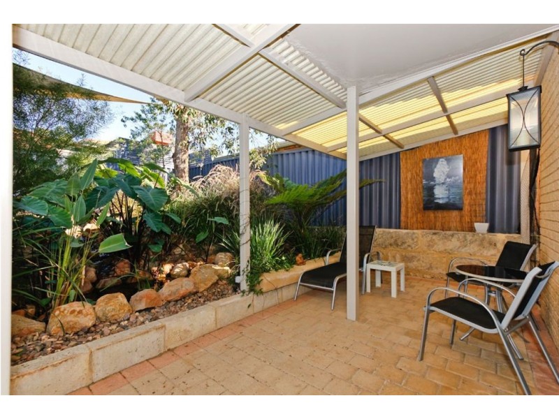21 Paddington Court, Bibra Lake WA 6163