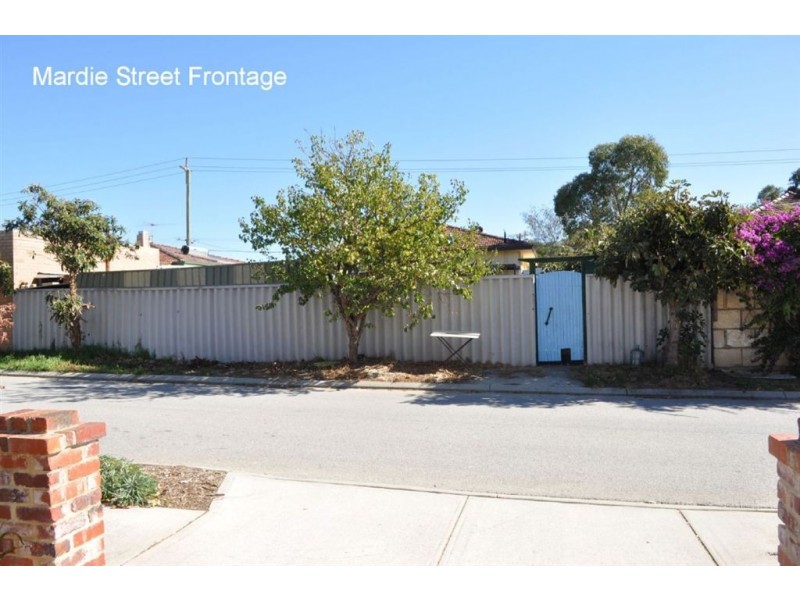 122 Edmund Street, Beaconsfield WA 6162