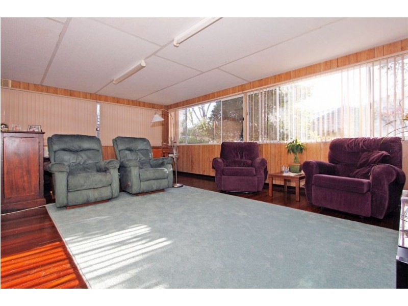 5 Redmond Road, Hamilton Hill WA 6163