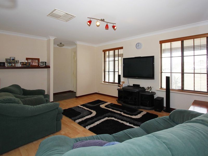 9 Potter Court, Spearwood WA 6163