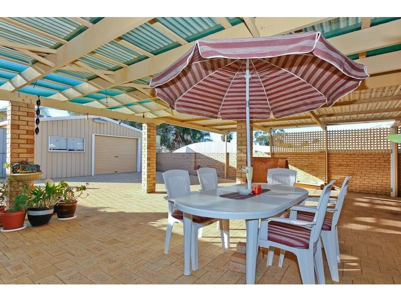 23 Duchart Way, Coogee WA 6166