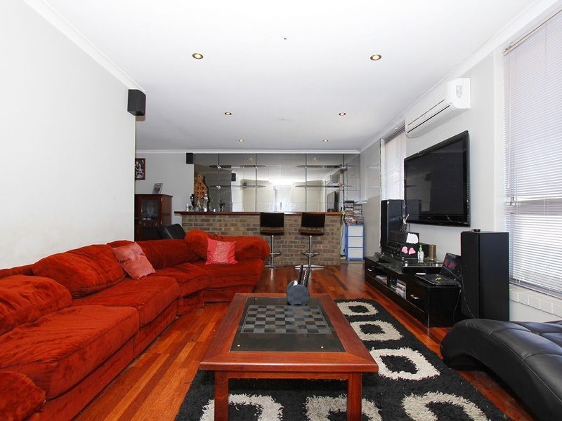40 Goldsmith Road, Spearwood WA 6163