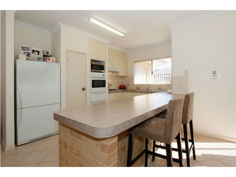 Prop Lt4/2 Peel Road, Coogee WA 6166