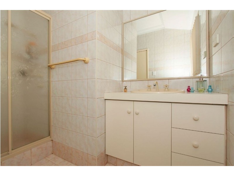 Prop Lt4/2 Peel Road, Coogee WA 6166