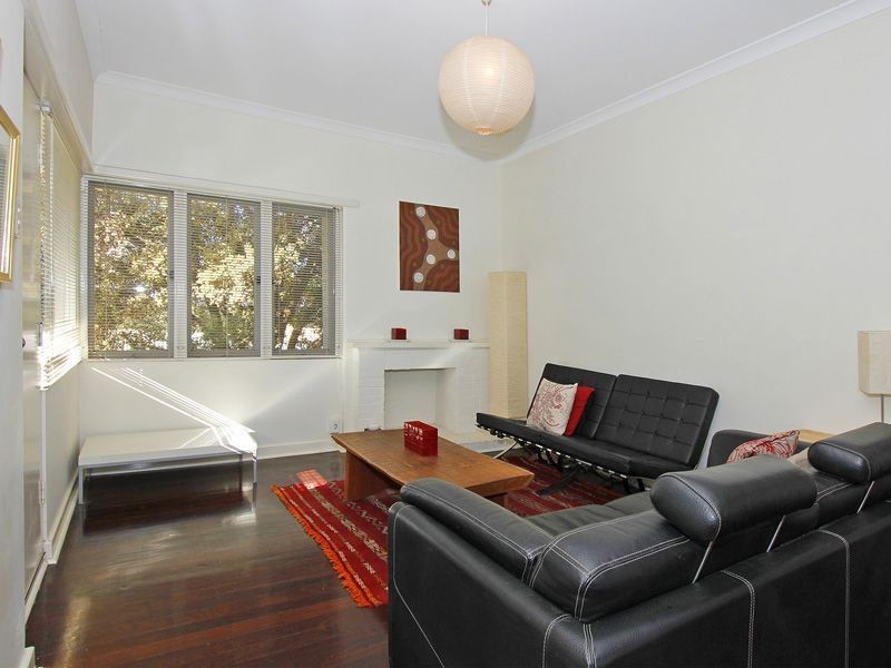 3 Gonzalo Place, Coolbellup WA 6163