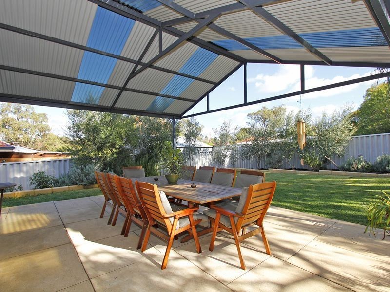 3 Gonzalo Place, Coolbellup WA 6163